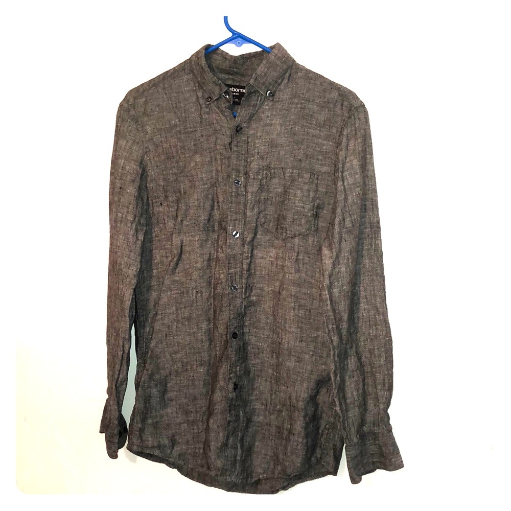 Small Claiborne grey linen shirt.